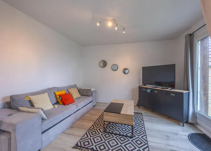 The Little Park * بايو