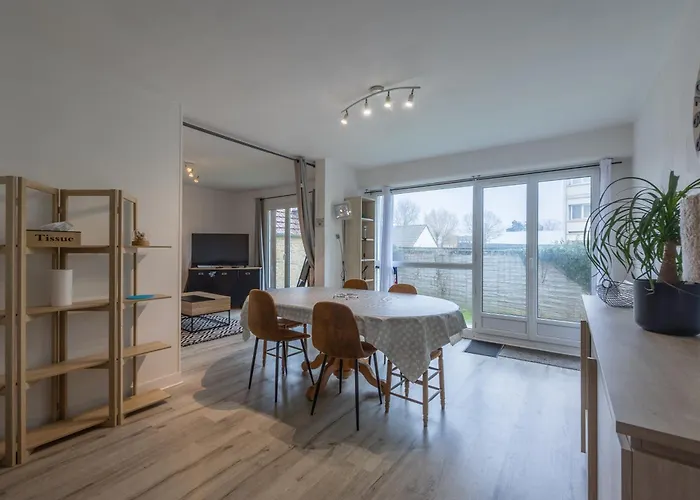 The Little Park * بايو